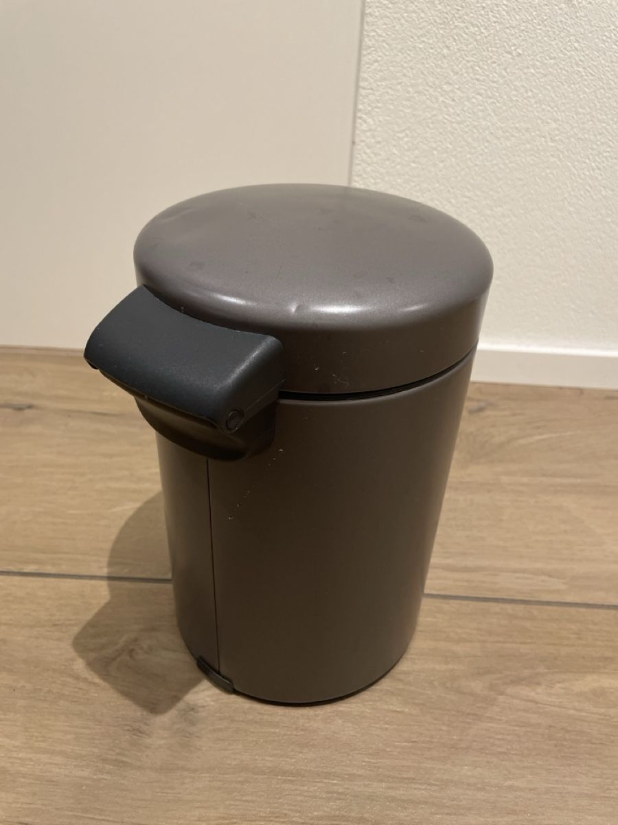 Brabantia Cestini per rifiuti: Brabanita New Icon 3l – Usato da Uznach venduto da Player6 3