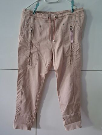 MAC Hose Jogging Fit Future Grösse 42 (eher 44/46) Neuwertig