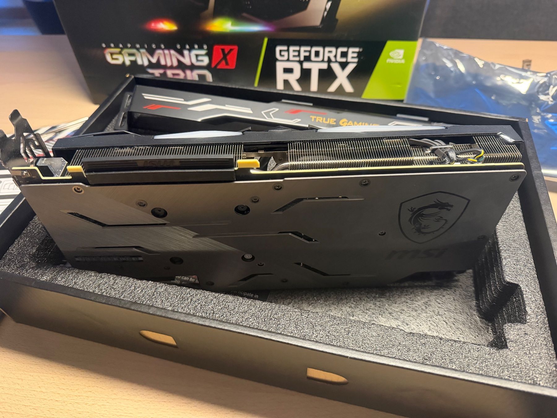 MSI Schede grafiche: MSi GEFORCE RTX 2080 super – Usato da Wädenswil venduto da slash_13 2