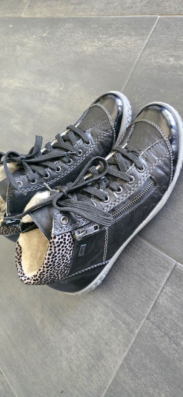 Rieker Damenschuhe: chaussure Riker 39 – Gebraucht aus Estavayer-Le-Lac von zazadavidson 1