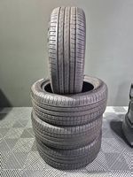2 pneus Pirreli été 235/55 R19 101V 100.- les deux