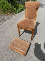 Stuhl und Schemel antik