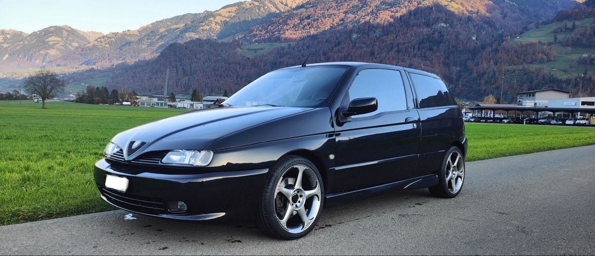 Alfa Romeo Automobili: alfaromeo 145 2,0 16v ab mfk 12.2024 – Usato da Giswil venduto da Domka 1