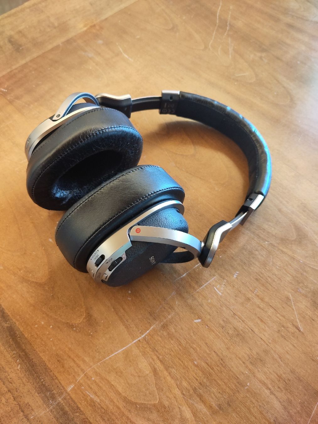 Sony Casques audio: Sony DP-HW700 – D'occasion à Le Sépey par Ventach 3