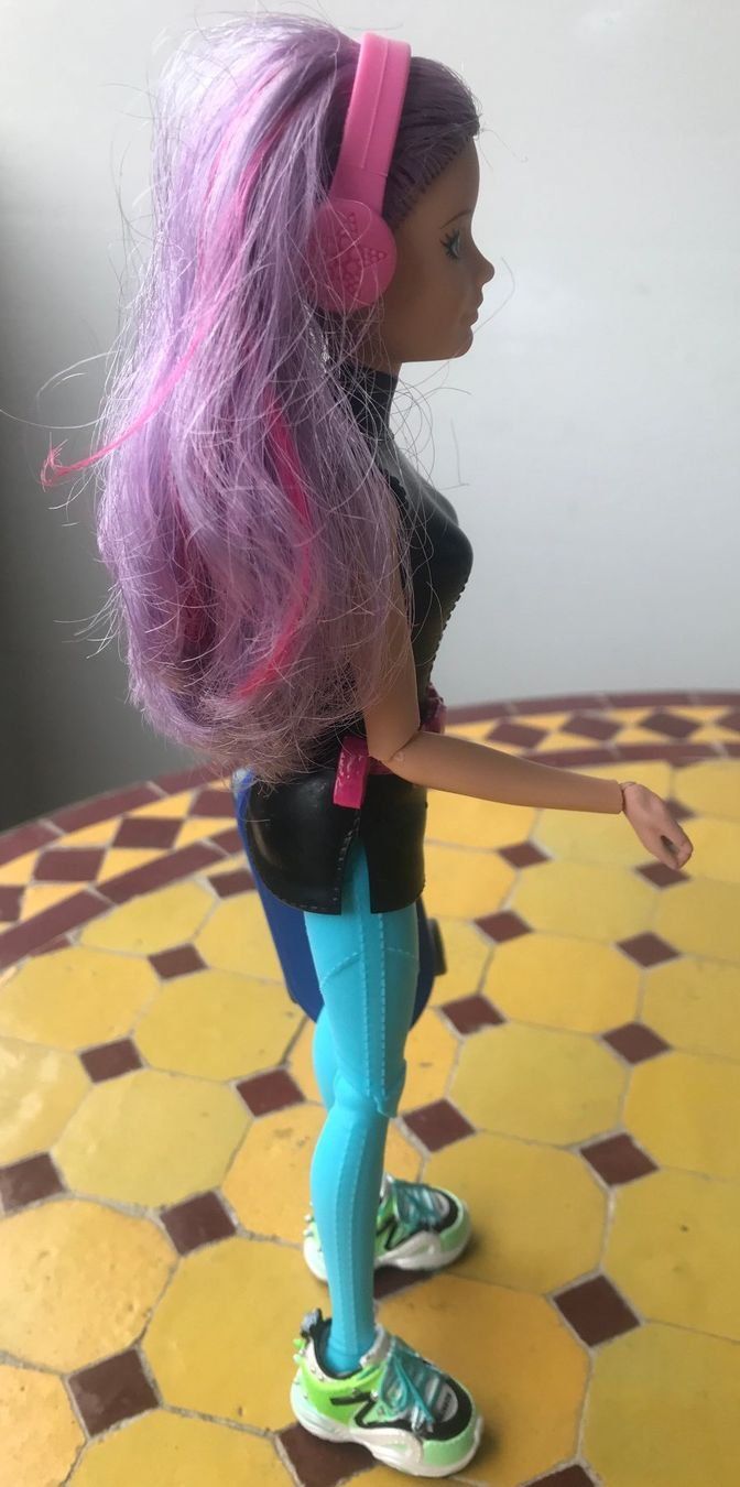 Puppen: OOAK 2015 Skateboarder Barbie – Gebraucht aus Onex von johnca 7