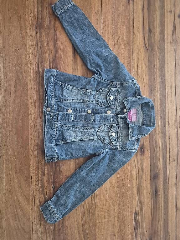 Giacche & Cappotti: Mädchen Jeansjacke – Usato da Koppigen venduto da abu_5syv