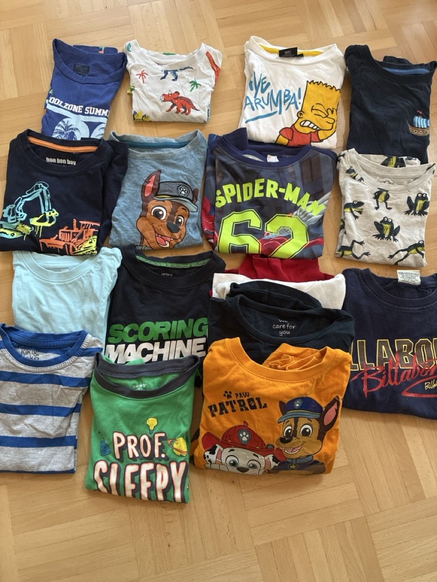 Lotti & Set di vestiti: T-Shirt Grösse 110 – Usato da Lyssach venduto da nadiast