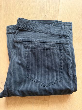 Pantalon rayé gris foncé taille L