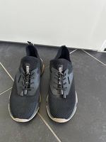 Sneaker schwarz