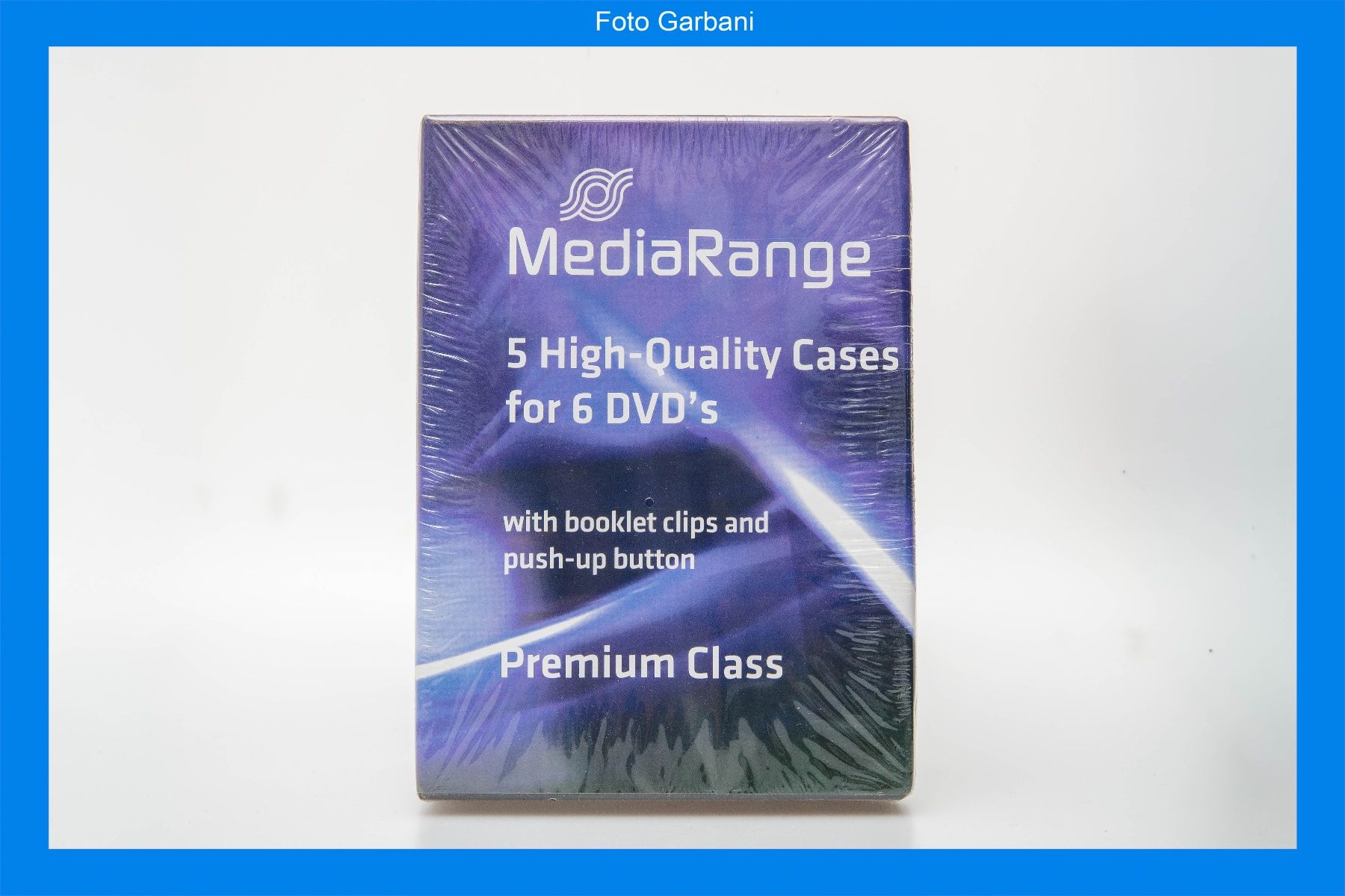 Cover & Protezioni schermo: Media Range 5 High Quality Cases for 6 DVD's – Usato da Muralto venduto da FotoGarbani