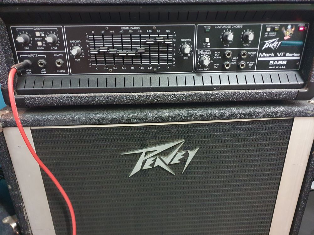 Peavey Mark IV BassAmp mit 2x15" Kaufen auf Ricardo