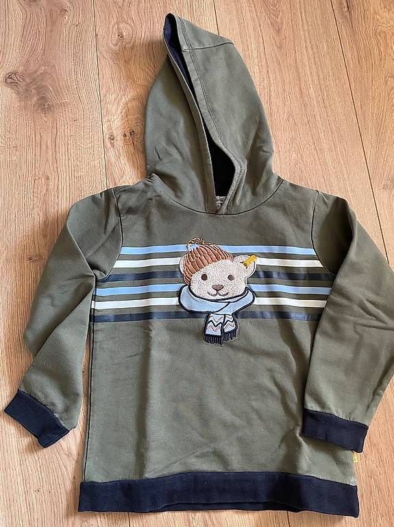 Pulls et sweat-shirts: Steiff Pullover Gr. 122 – D'occasion à Pfäffikon Sz par alar