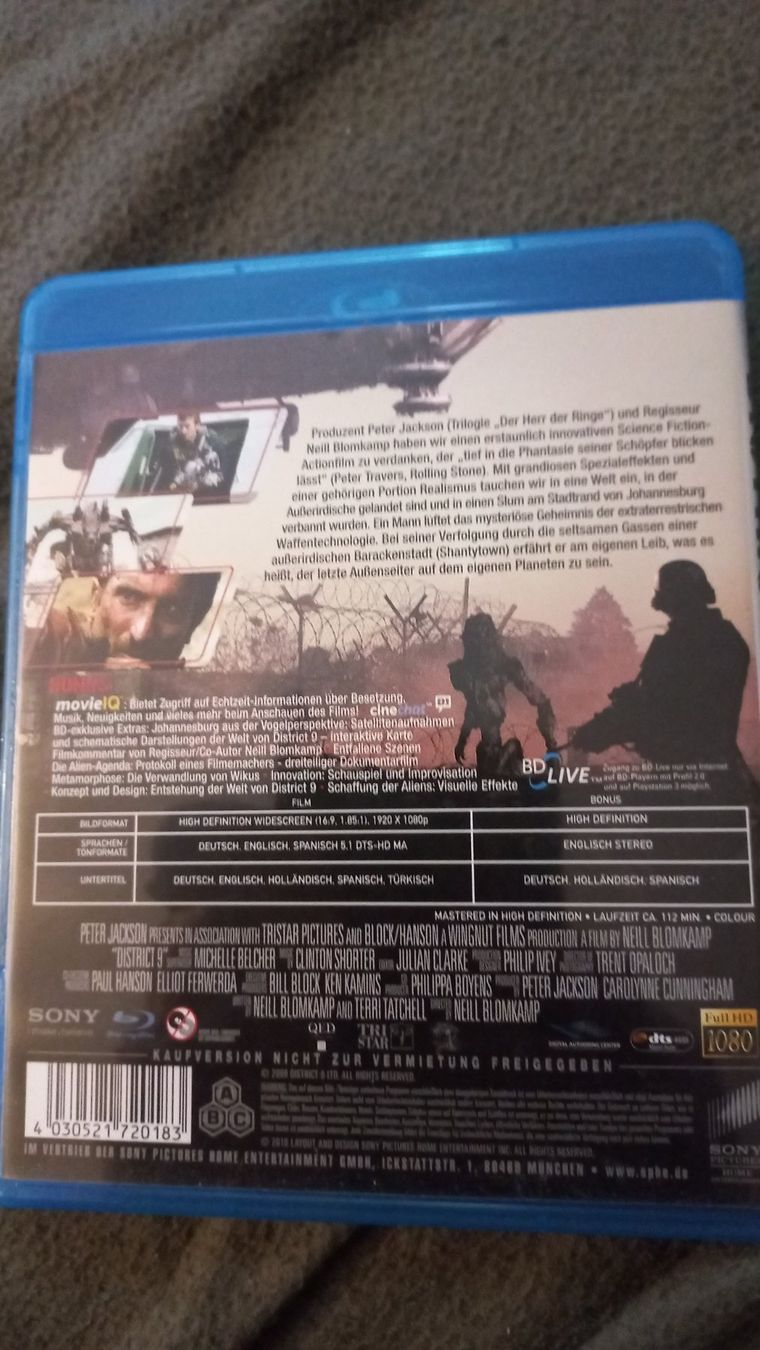 Tutti i DVDs: DISTRICT 9 Bluray – Usato da Olten venduto da Donatello1984 1