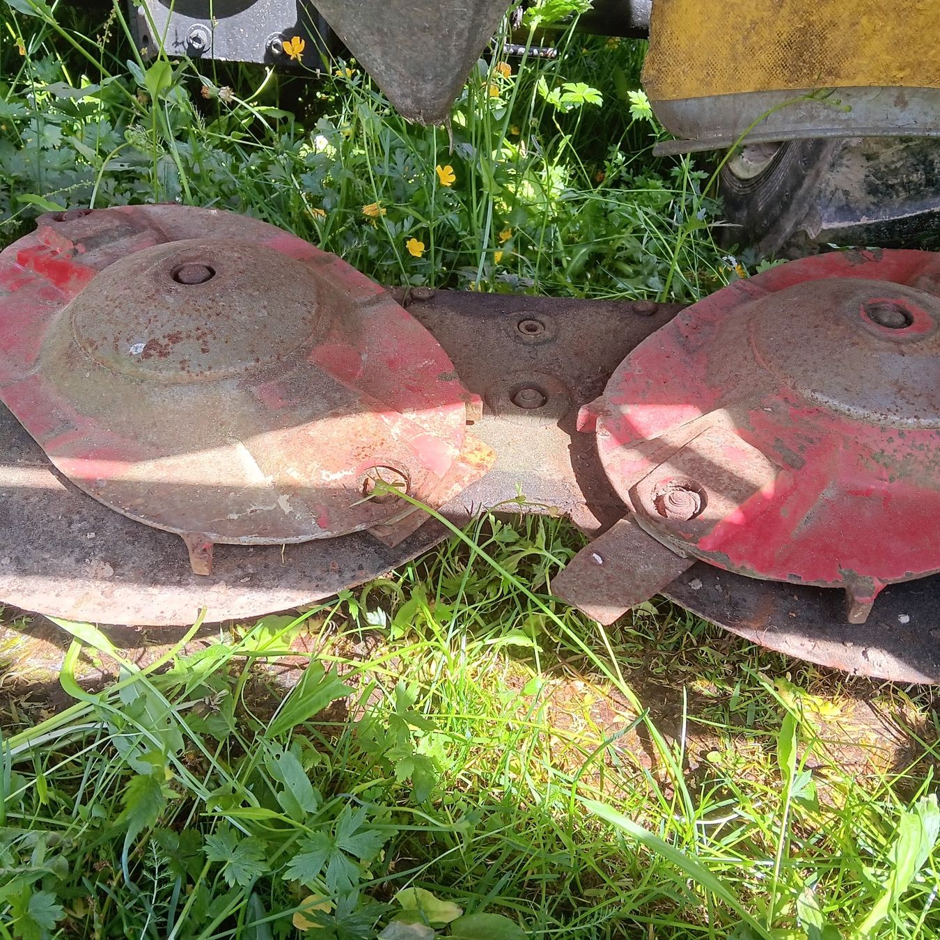 Tutte le macchine: Frontscheibenmähwerk Knüsel Blitz 260 – Usato da Degersheim venduto da powertrac 2