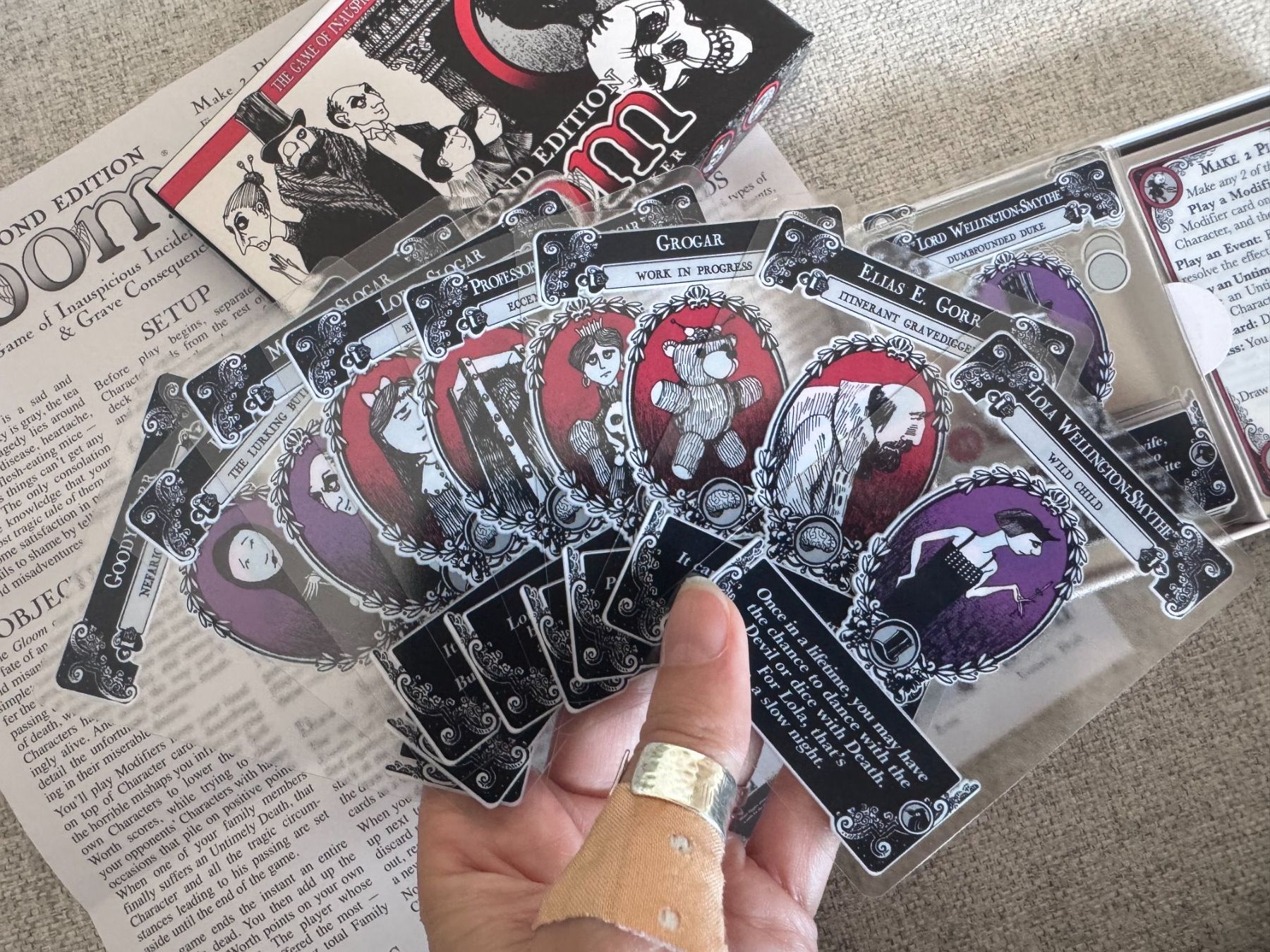 Spiele: Gloom, 2nd Edition - EN – Neu (gemäss Beschreibung) aus Basel von liz_kqf6 3