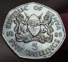 KENIA 5 SHILLINGS 1985