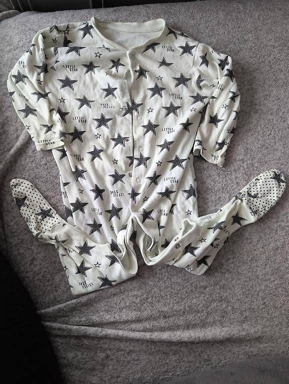 Lotti & Set di vestiti: Kleidung Gr. 86/92 – Usato da St. Gallenkappel venduto da jen_x8cl 2