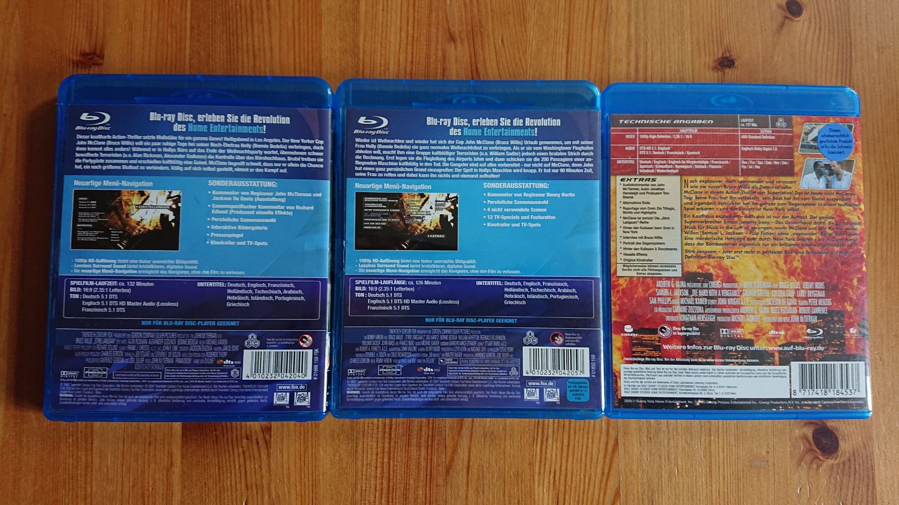 Tutti i DVDs: STIRB LANGSAM 1 bis 5 auf Blu-Ray mit Bruce Willis – Usato da Wilderswil venduto da Exebub 2