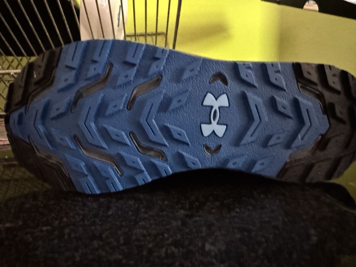 Under Armour Chaussures hommes: Under Armour Schuhe – Neuf avec emballage d'origine à Bern par thecrow03 1