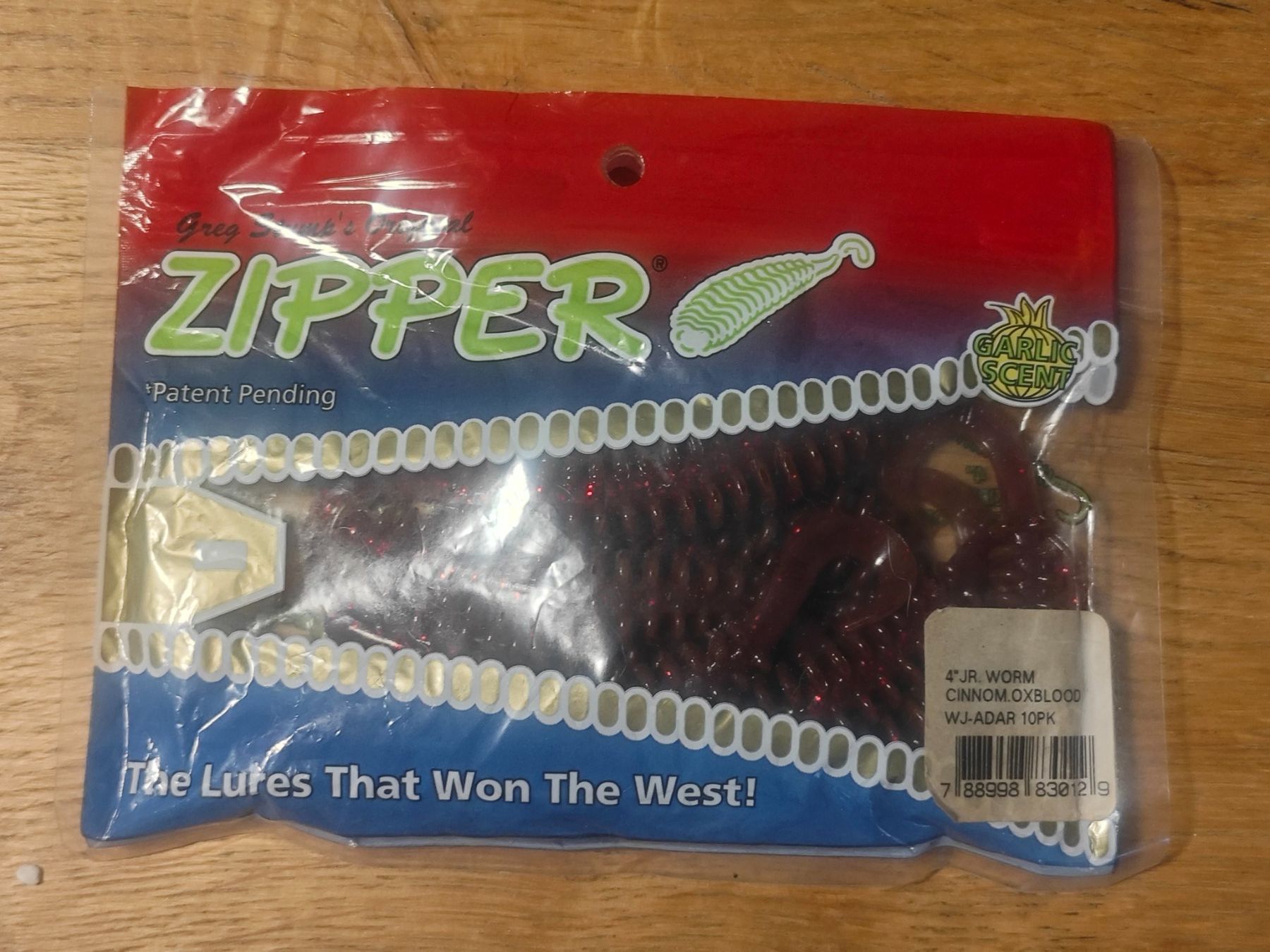 Esche: Zipper Kunstkoeder 4" Jr. – Nuovo (secondo la descrizione) da Bühler venduto da Idre2017