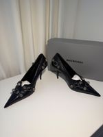 Balenciaga Pumps Schwarz Leder Nieten Groesse 40