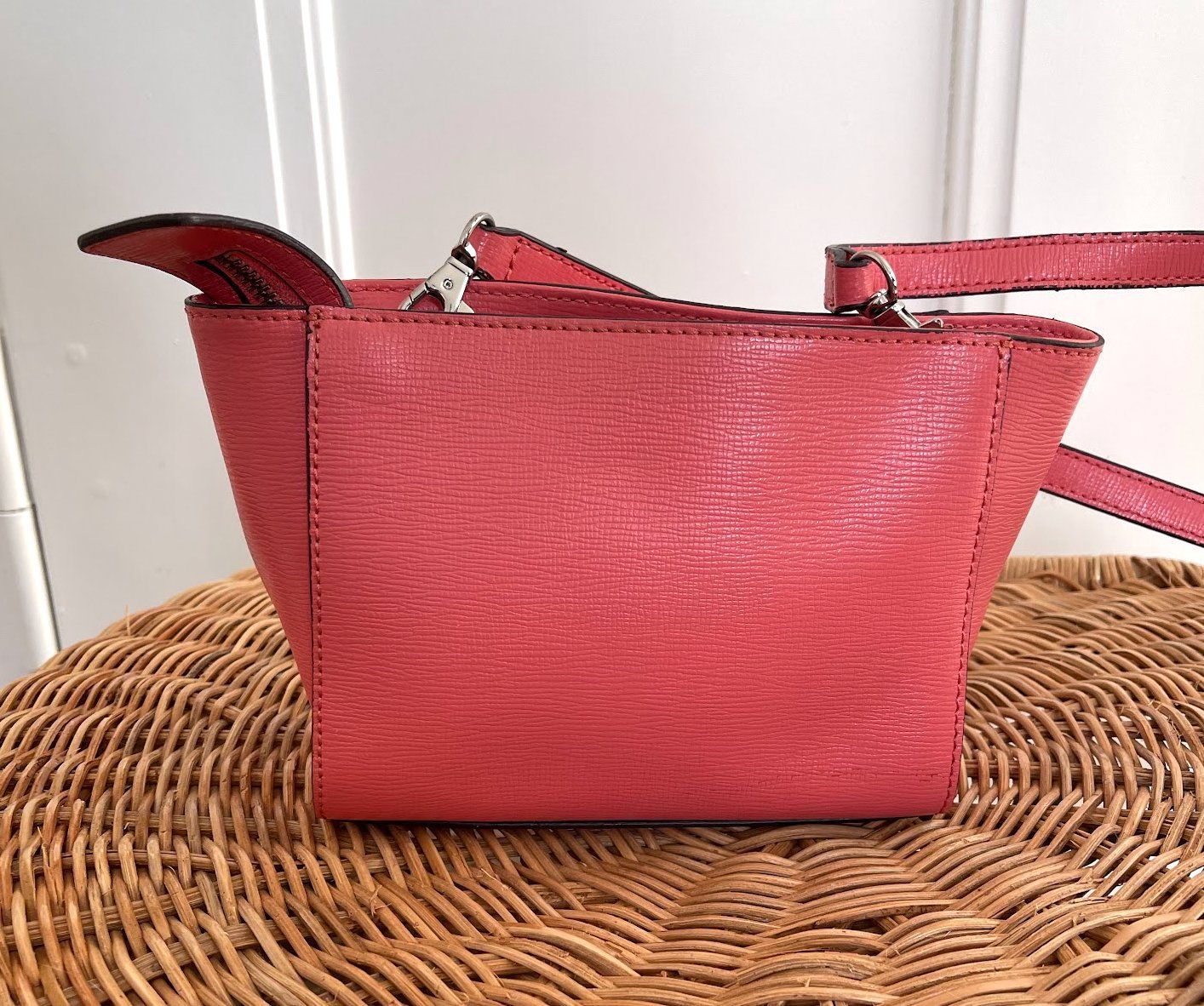 Borse da donna: LK Bennet crossbody bag – Usato da Zürich venduto da aliiix 1