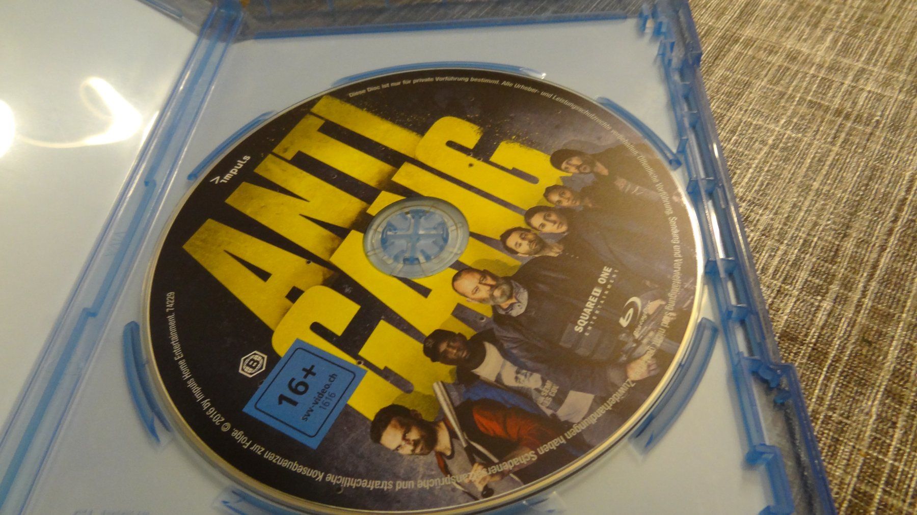 Tutti i DVDs: Antigang BLU-RAY – Usato da Olten venduto da Disc-Verkauf 1