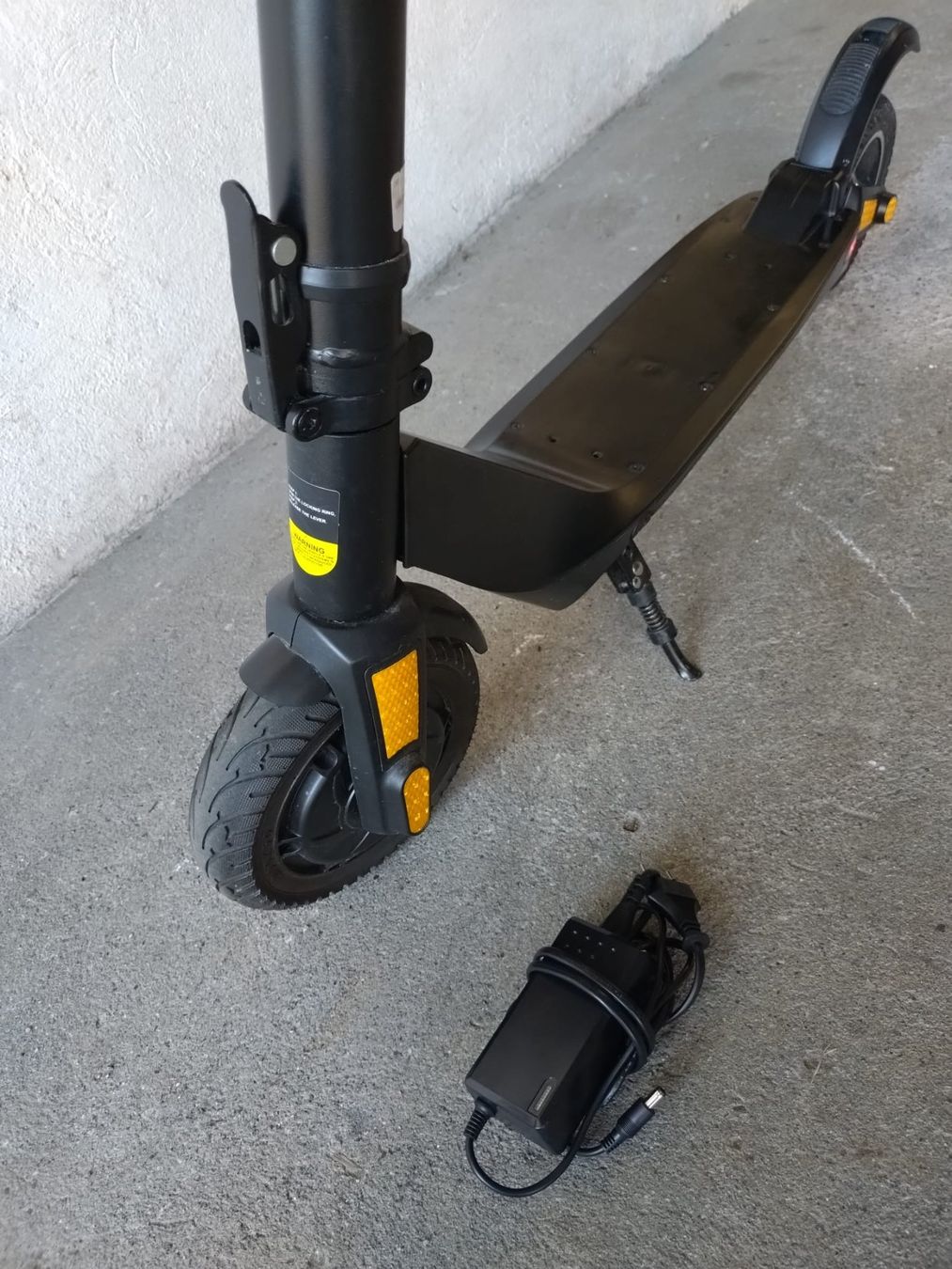 Scooter: E-Scooter Top Zustand! – Usato da Wald ZH venduto da darioq21 2