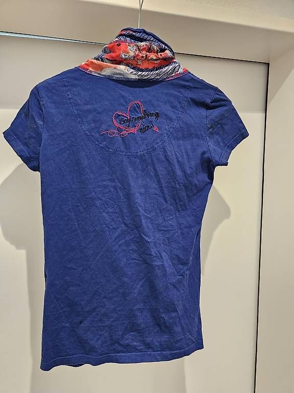 Desigual T-shirt: Desigual Tshirt – Nuovo (secondo la descrizione) da Hochdorf venduto da Berry005 2