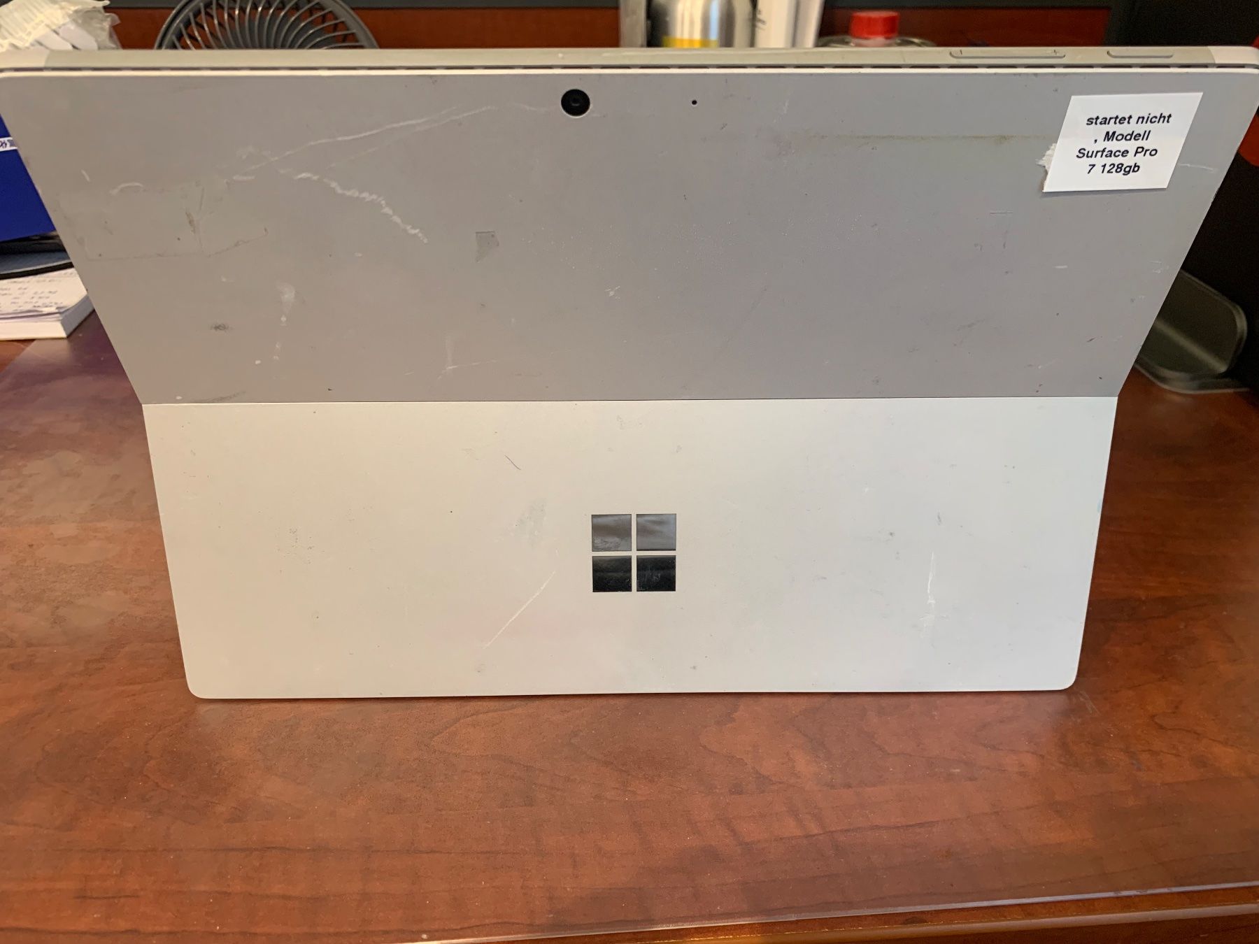 Microsoft Tablet PC: Surface Pro 7 128GB Silver Defekt – Difettoso da Wetzikon ZH venduto da uelivernetzt 1