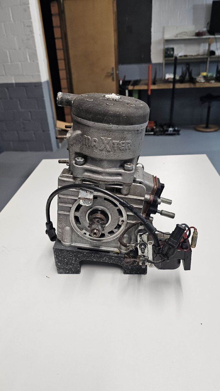Go-Kart: Maxter 100ccm Kartmotor – Usato da Derendingen venduto da cng_6j2n 1