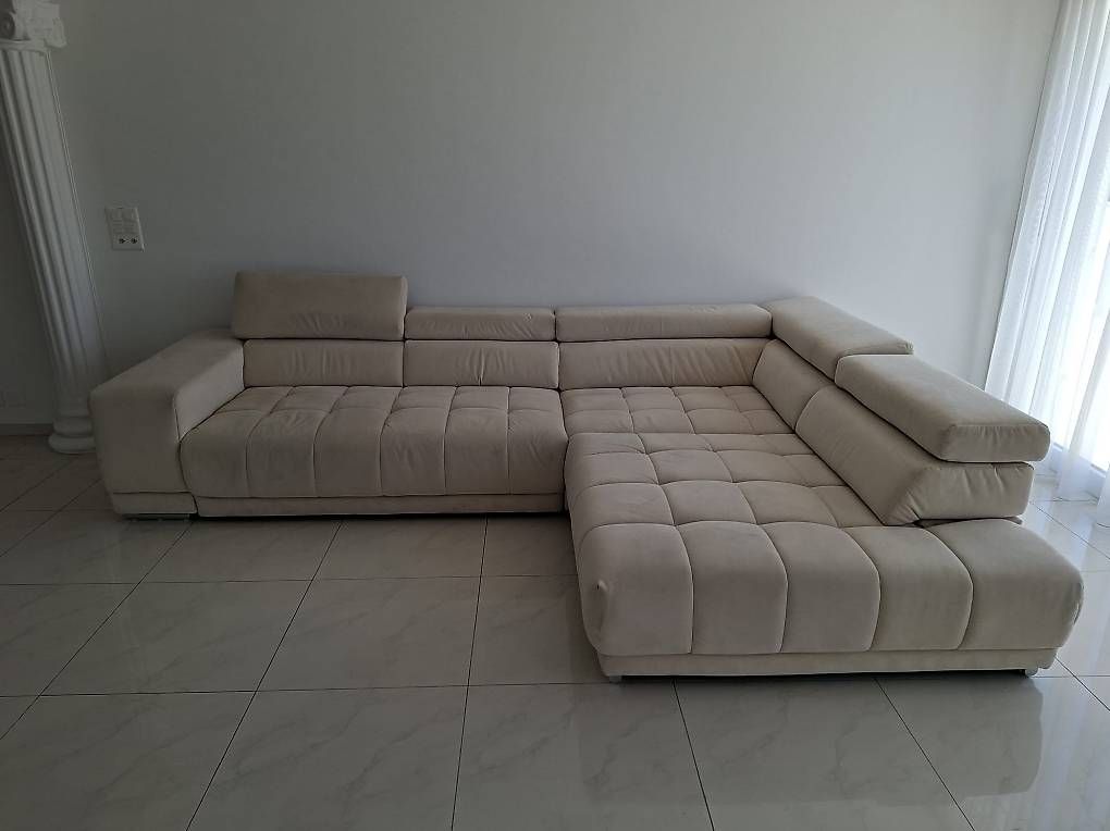 Sofas: Cremefarbes Sofa – Gebraucht aus Dagmersellen von atu_f7x5 1