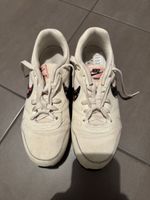 Nike runner trainers UK 4.5 EUR 37.5, floral detail 🌸👟
