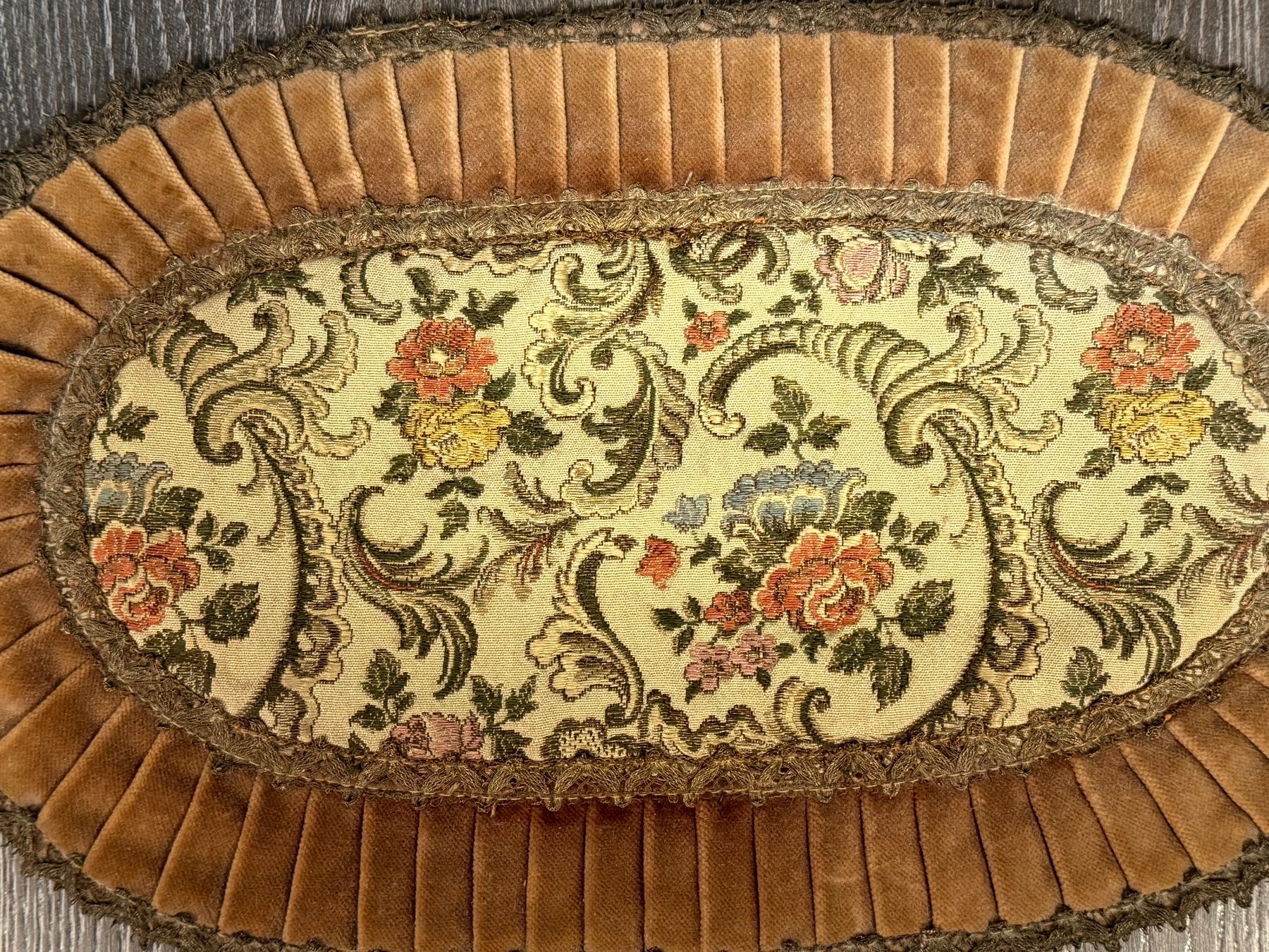 Tutte le decorazioni: 3 Set Handarbeit Tischdeckchen Samt Zierdeckchen – Usato da Itingen venduto da uhu777 5
