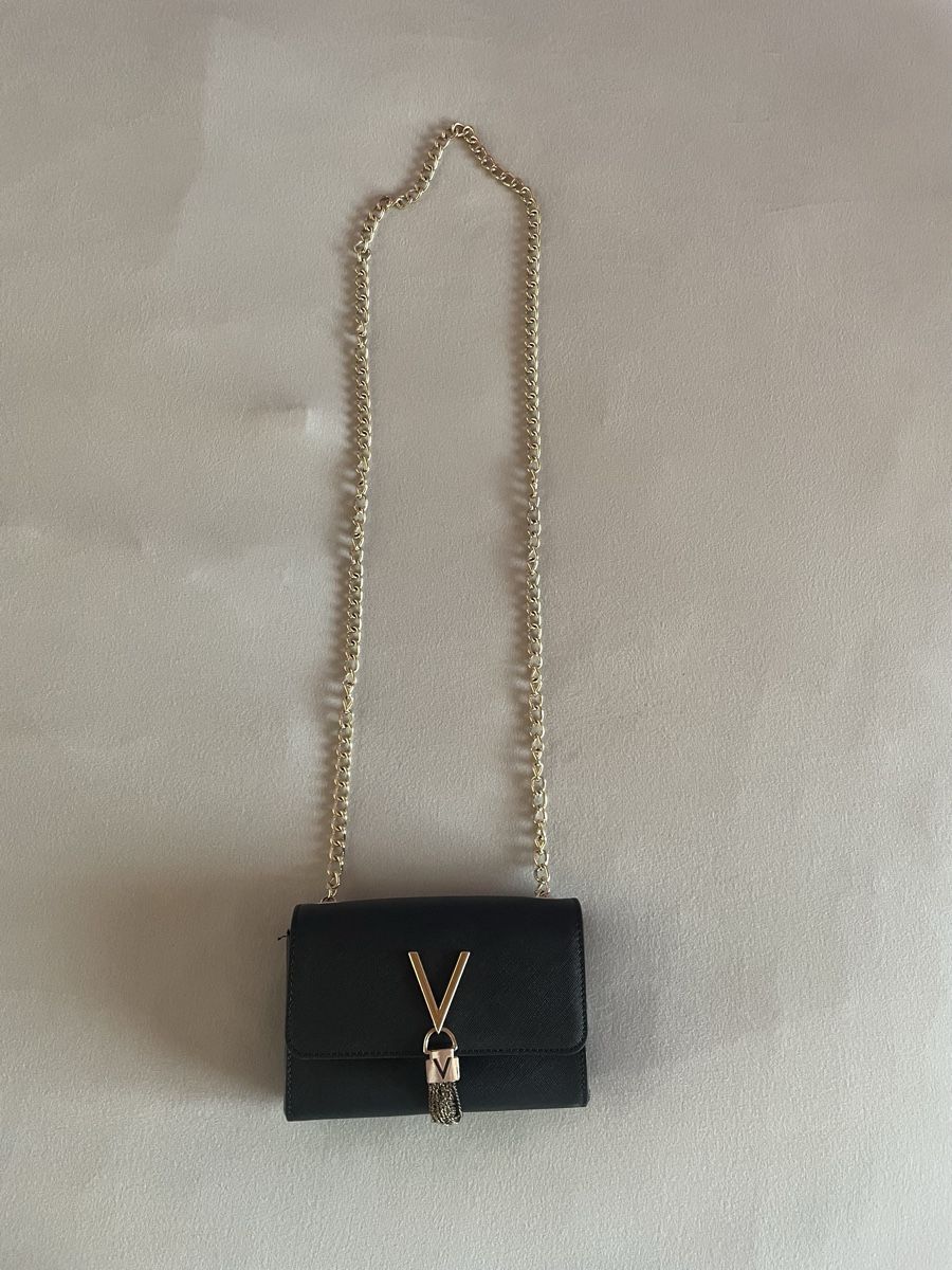 Valentino Taschen für Damen: Schwarze Umhängetasche von Valentino – Neu (gemäss Beschreibung) aus Itingen von roz_l6yc