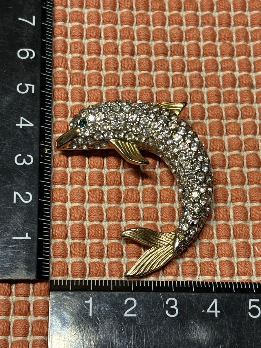Spille & Fermagli: Brosche mit Strass / Delphin / evtl. Swarovski – Usato da Rümlang venduto da BoutiqueMonique16
