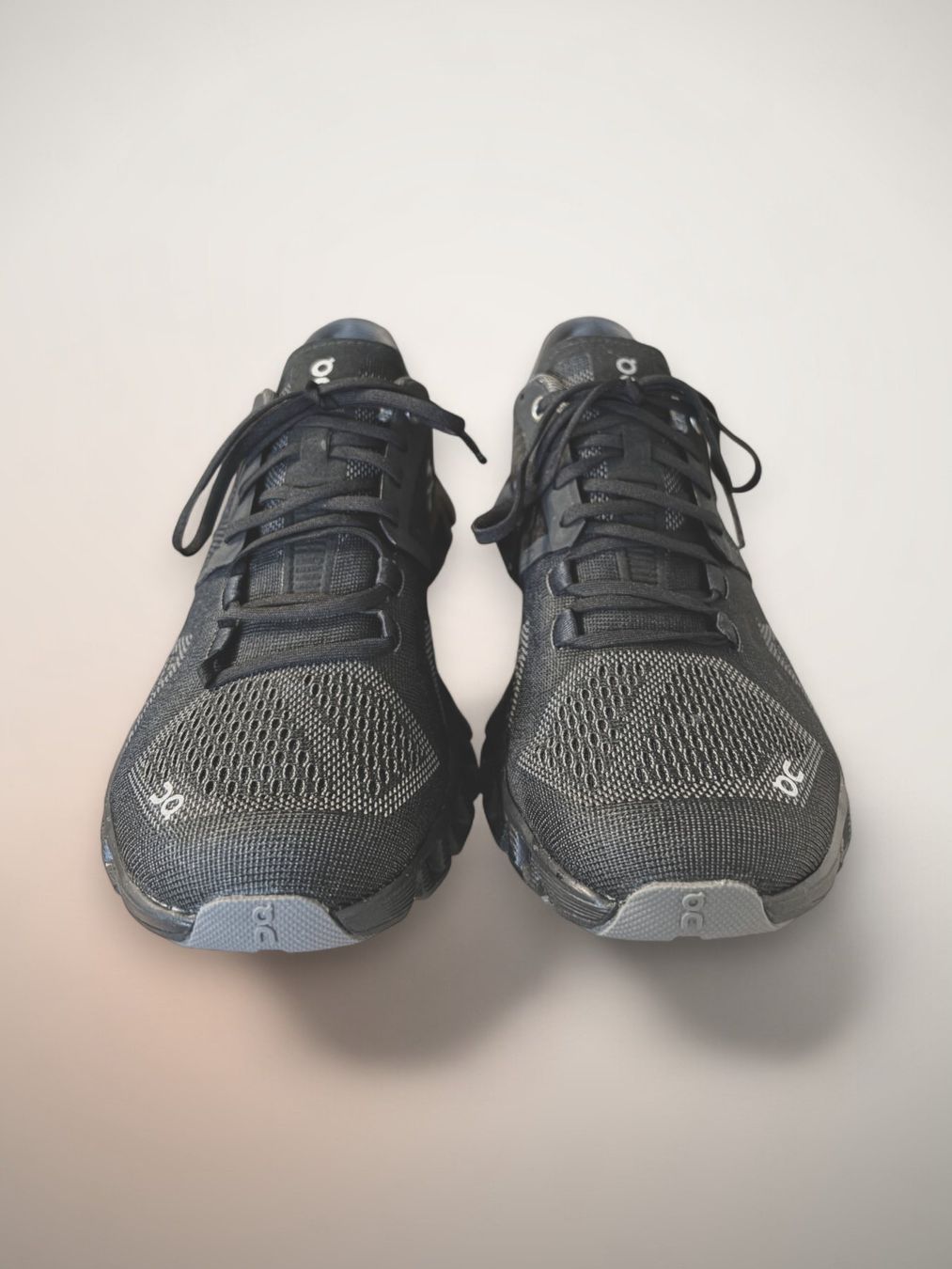 On Damenschuhe: On-Cloud X Sneaker-Brand New-Schwarz-EU 36.5 – Neu und originalverpackt aus Jona von Sorelli 4