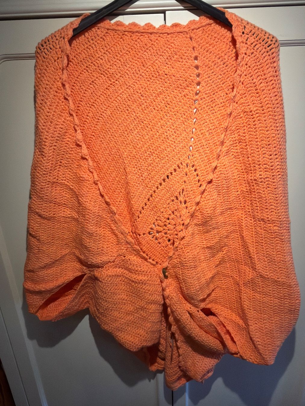 Giacche: STRICKJACKE DAMEN,ORANGE,EINZELSTÜCK – Nuovo e nell'imballaggio originale da Meienried venduto da ManuelaBoutique 1