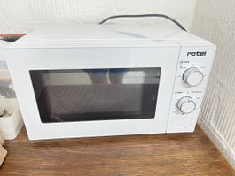Mikrowelle Rotel weiss 