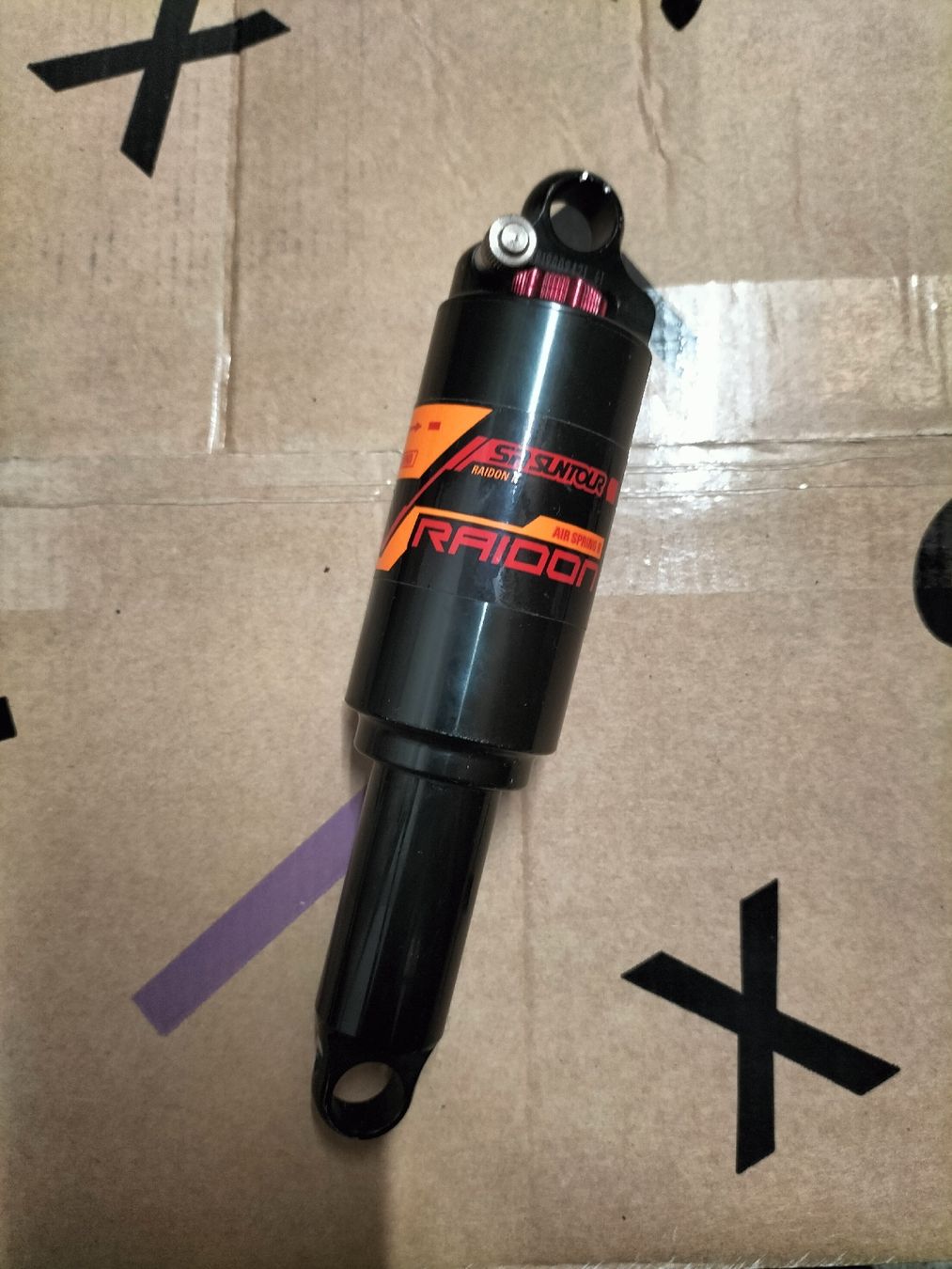 Pezzi di ricambio: SR Suntour Raidon Dämpfer 185 mm – Usato da Winterthur venduto da kar_d9n9 1