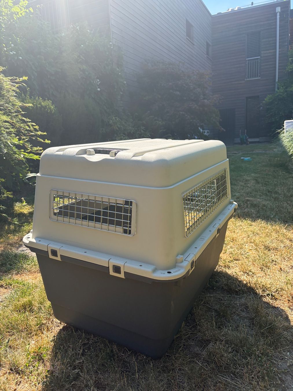 Gabbie, trasporto & Sicurezza: Karlie Hundetransportbox – Usato da Versoix venduto da Luca.uhl 4