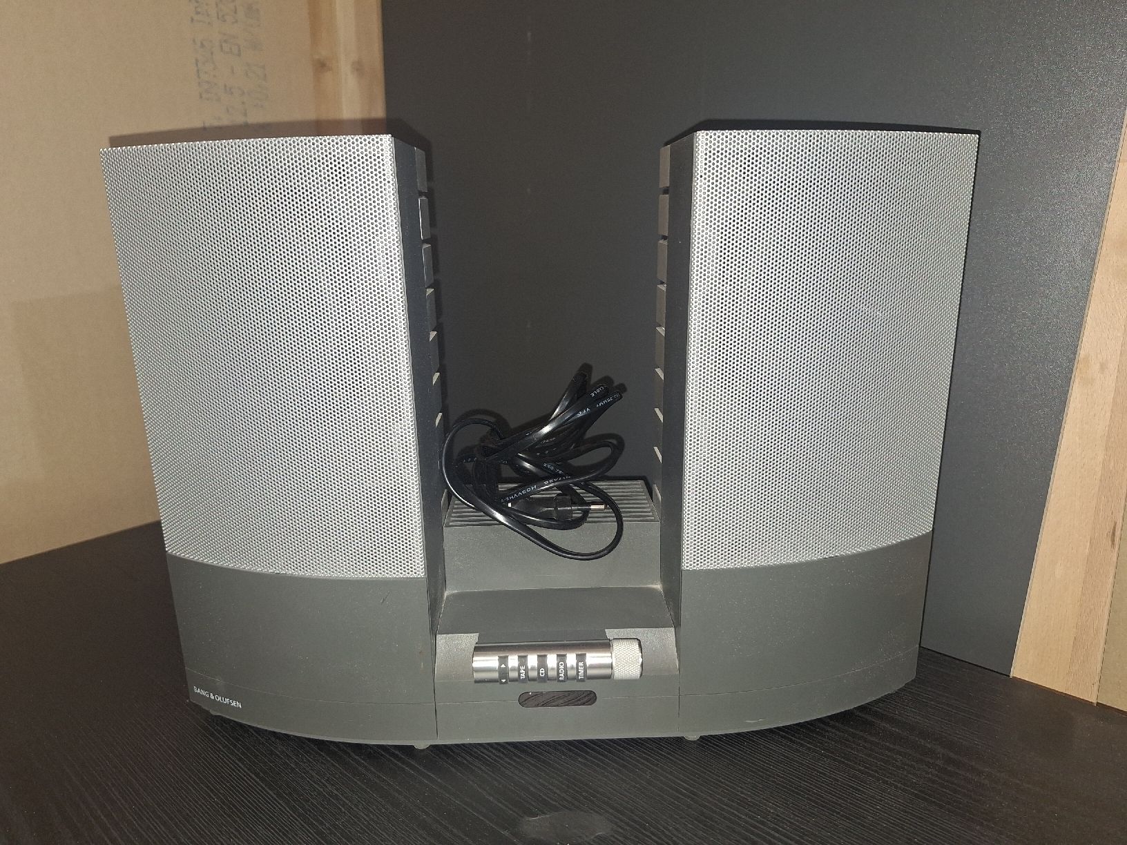 Bang & Olufsen Home Cinema: Bang und Olufsen BeoLab 2000 – Usato da Strengelbach venduto da Ist-van