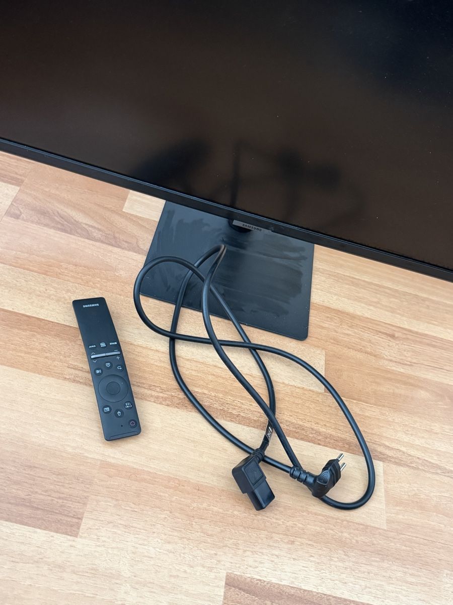 Ecrans: Samsung Arbeit Monitor – Neuf (Voir description) à Arbon par lea_h6r7 1
