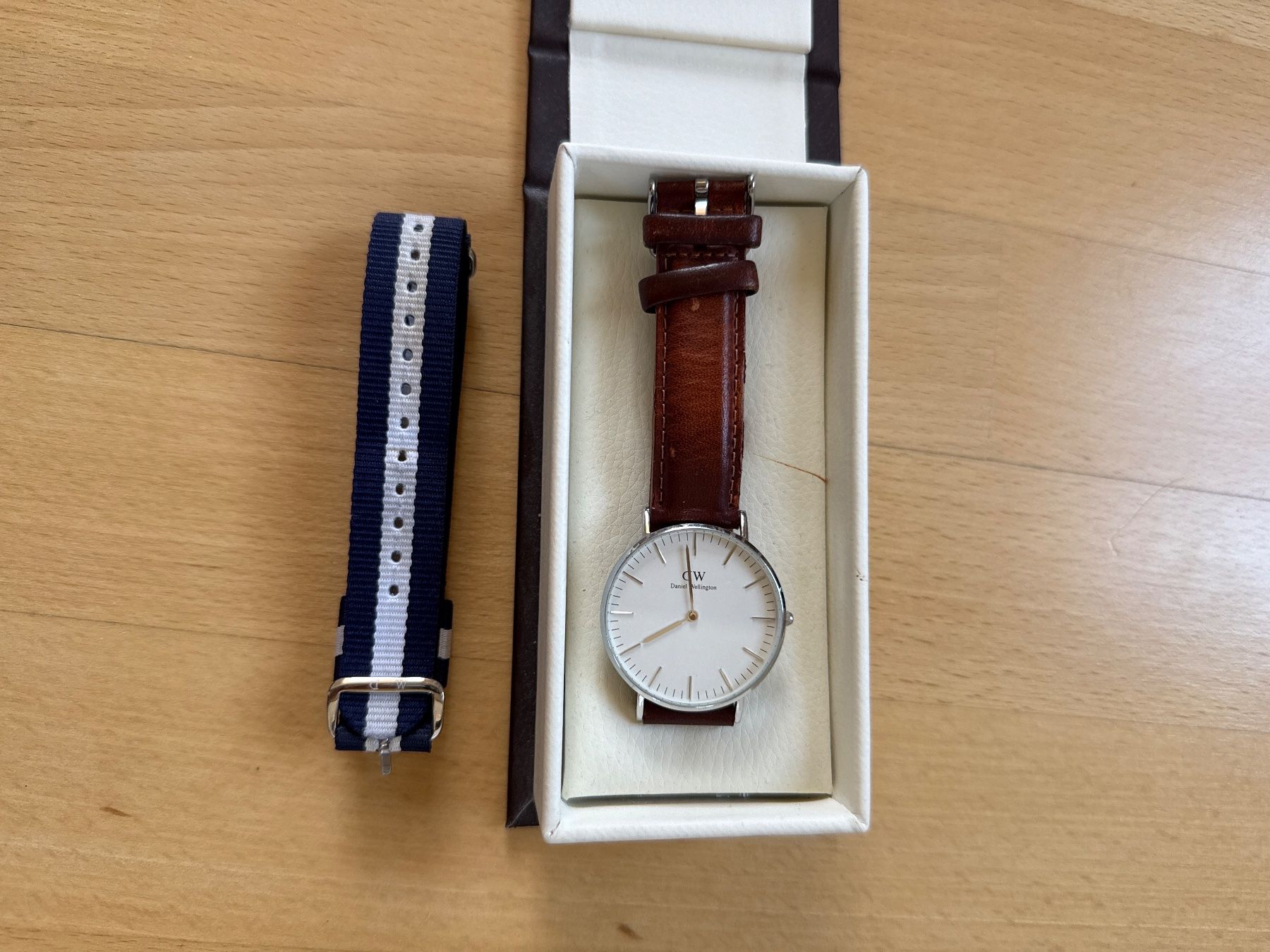 Daniel Wellington Orologi: Daniel Wellington Uhr – Usato da Küsnacht ZH venduto da nam_pl9p 2