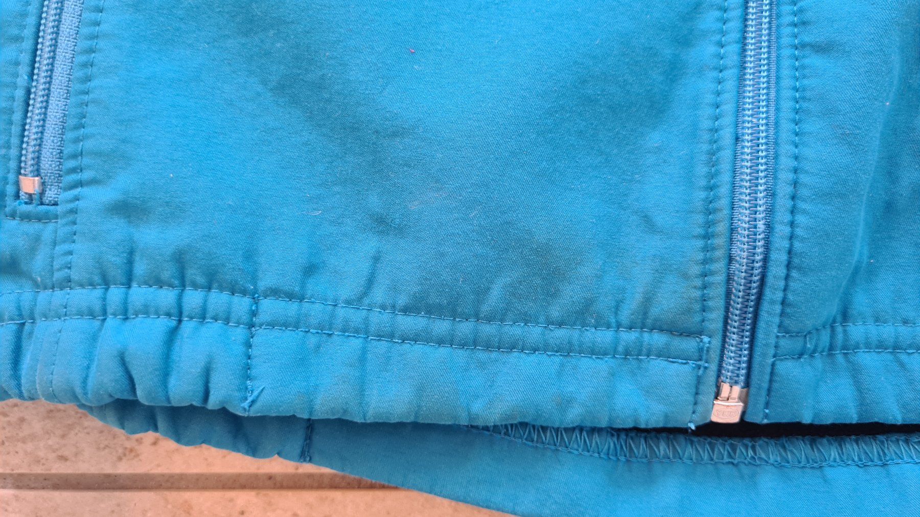 Helly Hansen Giacche: Softshelljacke Helly Hansen Grösse 134 – Usato da Obergösgen venduto da schesom 2
