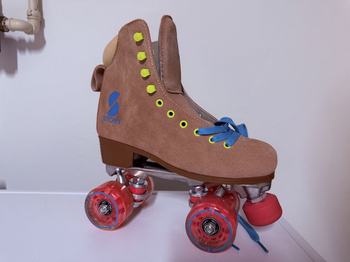 Inline-Skating & Rollschuhe: Rollschuhe altrosa mit Glitzerrollen  – Neu und originalverpackt aus Grenchen von bol_ctv7 2