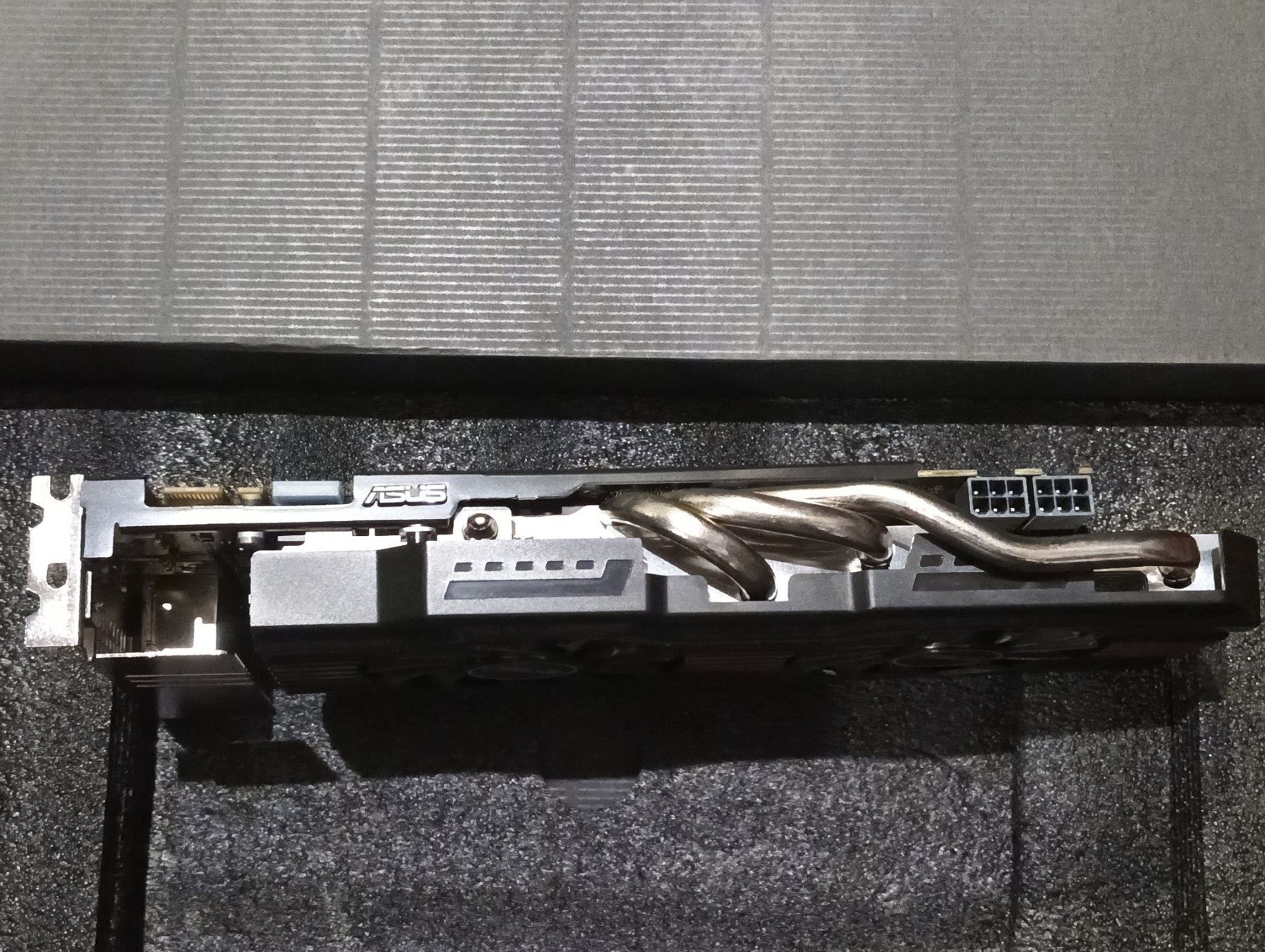 Asus Schede grafiche: Asus GeForce GTX 660 Ti – Usato da Bützberg venduto da Koptha 3