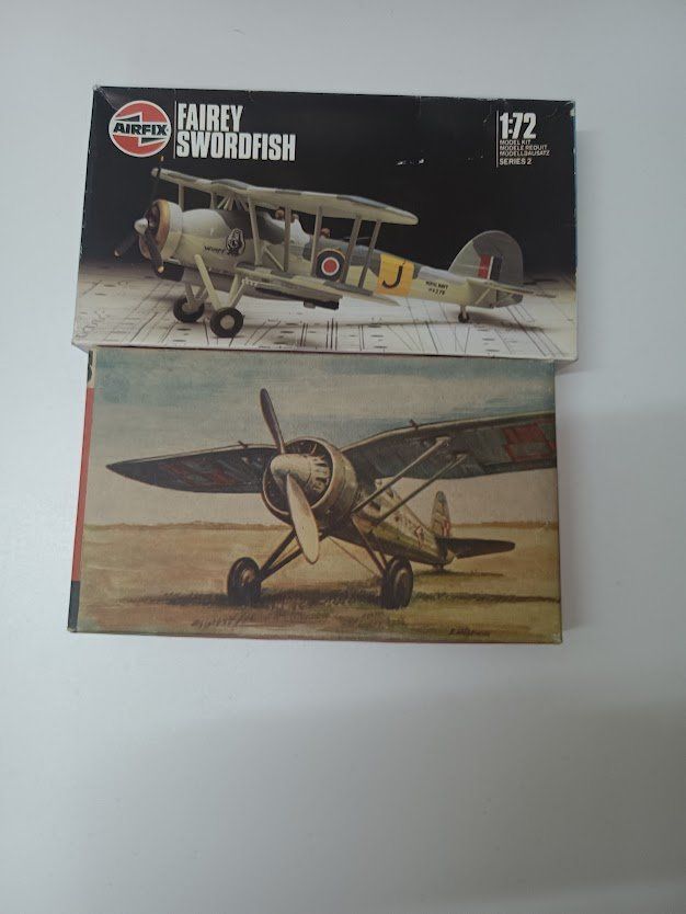 Kits de montage: 2 AIRFIX u. SIEDLCE  Bausätze – Neuf avec emballage d'origine à Amlikon-Bissegg par Bienenlok