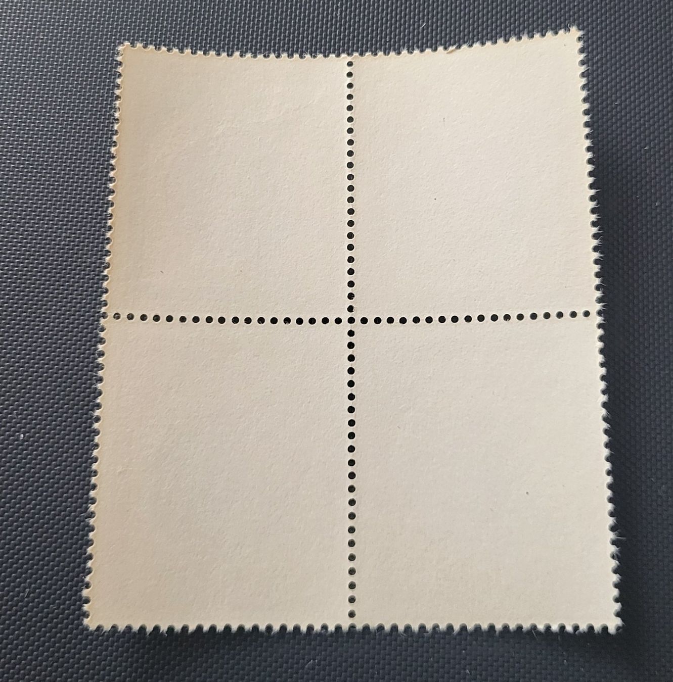 Tous les timbres: DDR 1988 briefmarke – D'occasion à St Gallen par Stampsalshobby 1