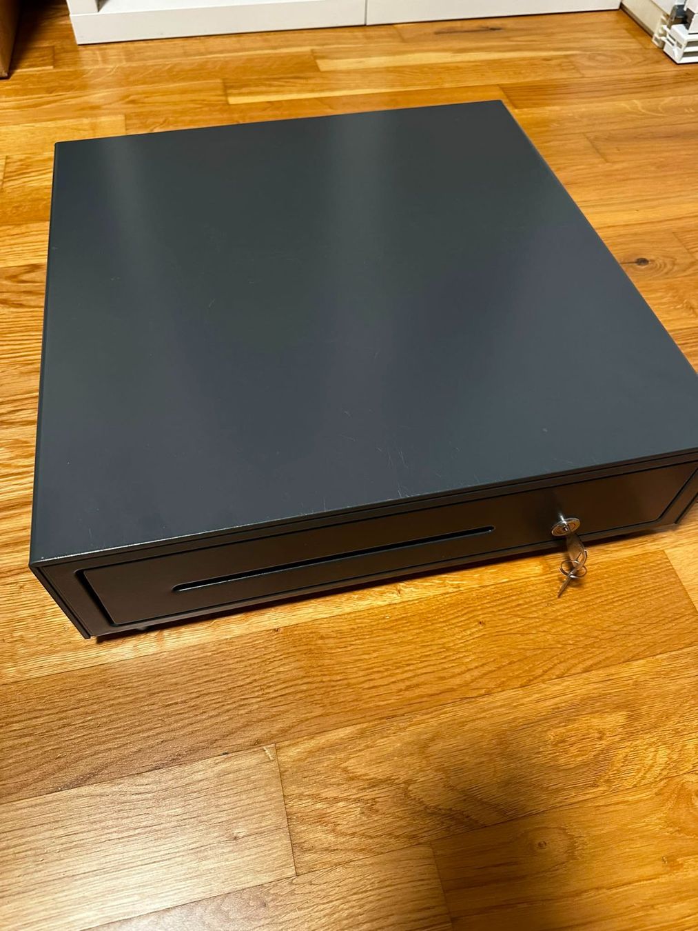 Sumup Registratore di cassa: SumUp Kassenschublade mit Schlüssel – Usato da Kloten venduto da Cem_91